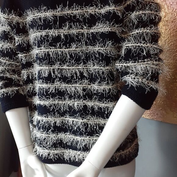 Dex Textured Knit Cardigan - Picture 9 of 12